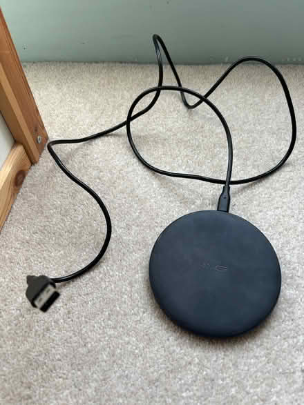 Photo of free Wireless charging pad - IG2 (Newbury Park IG2) #1
