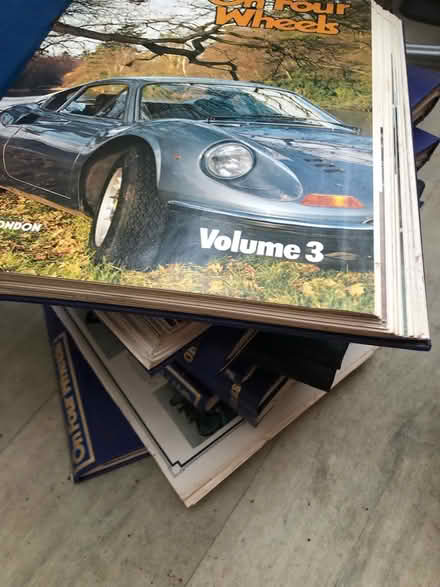 Photo of free On four wheels car magazines (Spondon DE21) #1