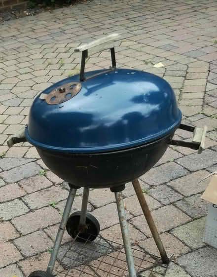 Photo of free Barbecue (KT12) #1