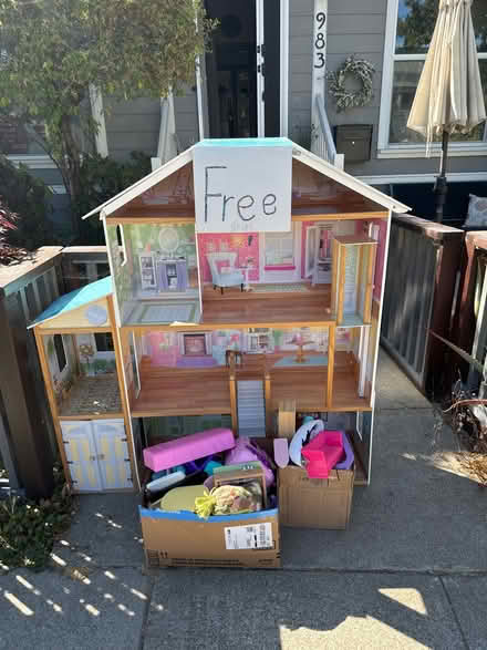 Photo of free Dollhouse, dolls & accessories (Alameda East end) #1
