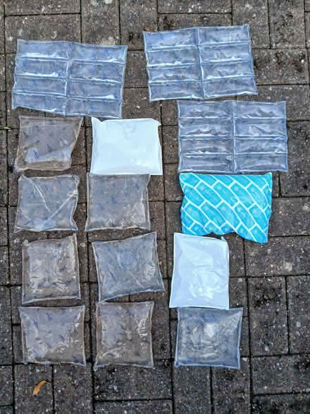 Photo of free Freezer Gel Packs (Bussage GL6) #1