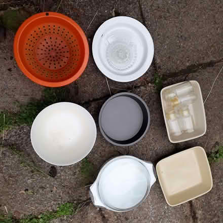Photo of free Kitchen Items (Brighton Hill RG22) #1