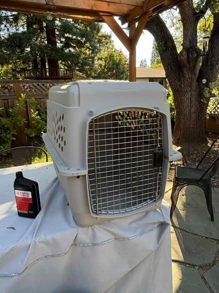 Photo of free Dog crate (Redwood City, Mt. Carmel) #1