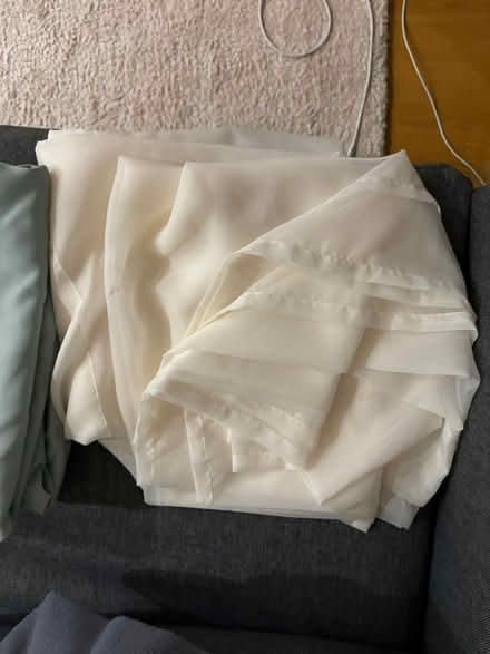 Photo of free Top Curtain 2 Panels (W200cmXH228.5cm) (Carpenter's Estate E15) #1