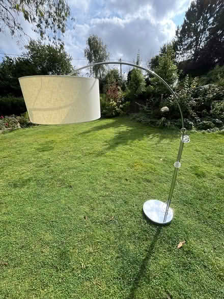 Photo of free Very large floor lamp (Middle Barton OX7) #1