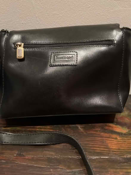 Photo of free Vintage Italian shoulder bag (Tribeca) #3