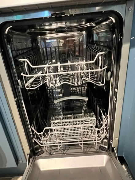 Photo of free Slimline Dishwasher - Not Working (Camberwell, SE5) #3