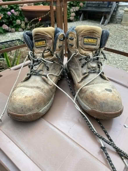 Photo of free DEWALT Steel Toecapped Boots Size 10 (Kingston Bagpuize OX13) #1