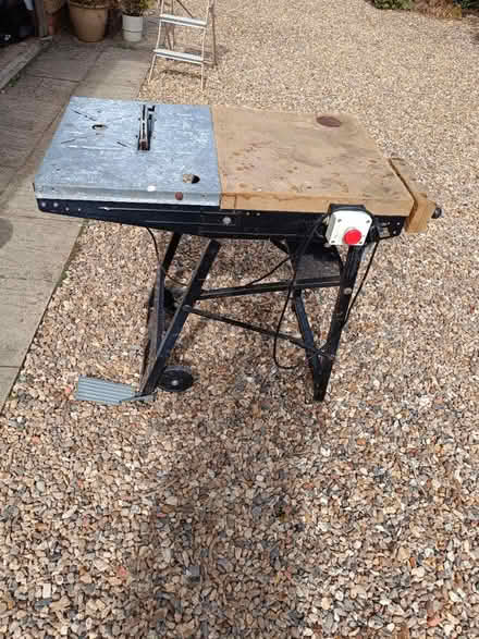 Photo of free Saw bench Old, solid,working (RG10 near Twyford) #1