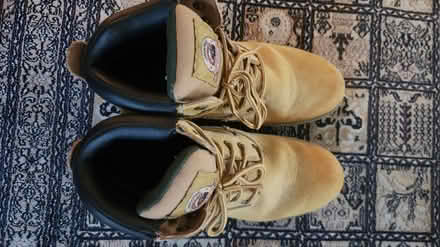 Photo of free Size 10 hiking boots (Kew Gardens Queens) #1