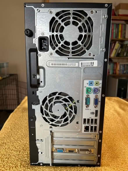 Photo of free HP Compaq Desktop computer (Leyland PR26) #3