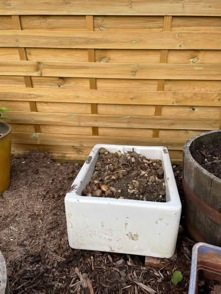 Photo of free Belfast sinks x 3 (Amersham HP7) #1