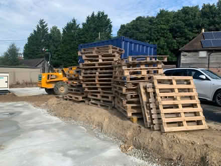 Photo of free Pallets (Pound Green Buxted) #2