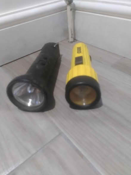 Photo of free X2 heavy duty handheld torches (Woolton L25) #1
