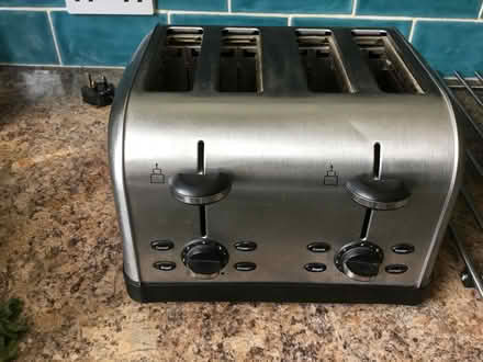 Photo of free 4 slice toaster (Tesco brand) (Southborough TN4) #1
