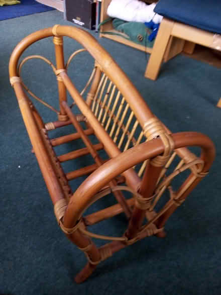Photo of free magazine rack (Bronllys LD3) #1