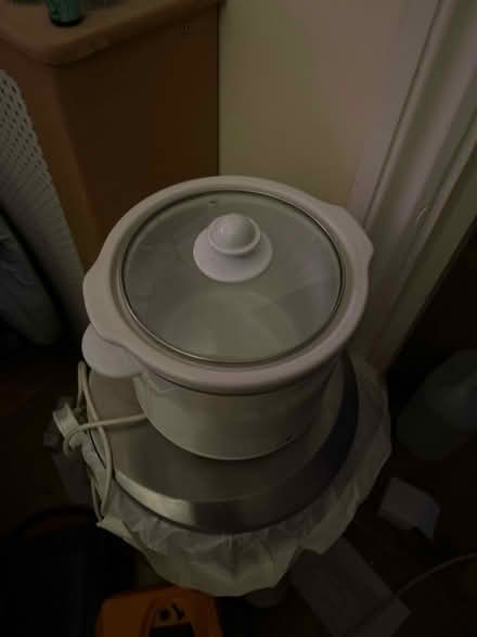 Photo of free Rice/slow cooker (NW3 Hampstead) #1