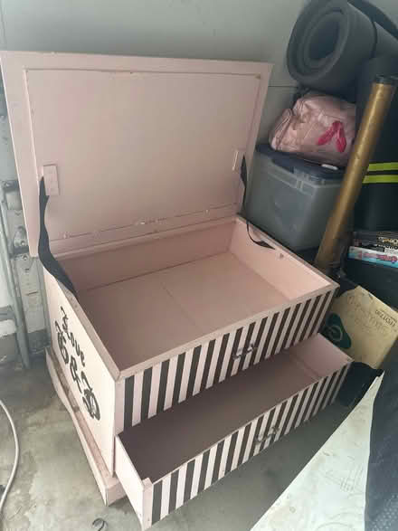 Photo of free Girls solid wood Toy Box (Yorba Linda) #4