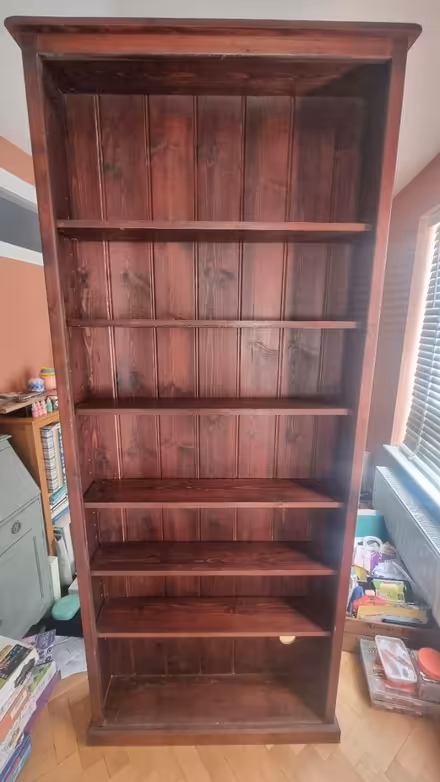 Photo of free Tall pine bookcase (Letchworth Garden City) #1