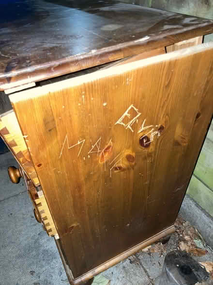 Photo of free Chest of drawers. Needs repair (Hendon, London NW4) #2