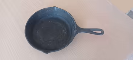 Photo of free Cast Iron Frying Pan (CT15) #1