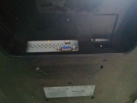 Photo of free LG Flatron L1917S monitor (Baldock SG7) #3