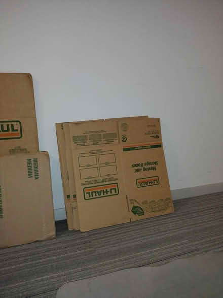 Photo of free Boxes (waterfront) #1