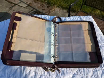 Photo of free Business Folder (Dunning PH2) #3