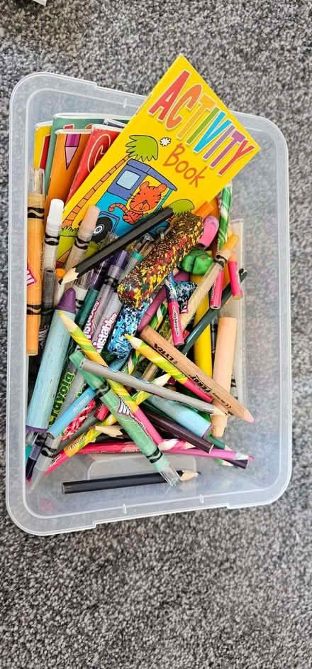 Photo of free Full box of mix colors (Rochdale OL11) #1