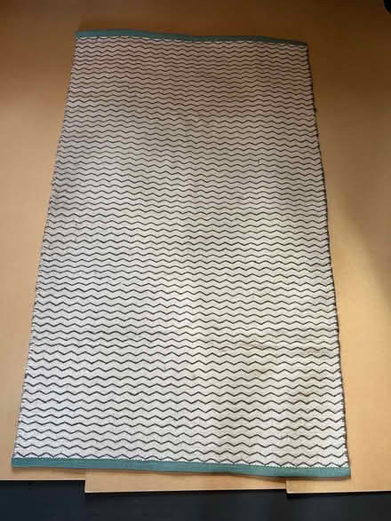 Photo of free Rug 154x93cm (SE18) #1