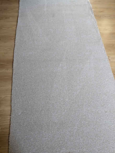 Photo of free Carpet offcut (GU12) #1