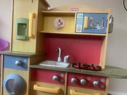 Photo of free Little tikes kitchen (Stranmillis, Belfast, BT9) #1