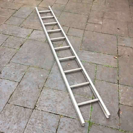 Photo of free Single Aluminium Ladder 2.7Mtrs (Torquay) #2