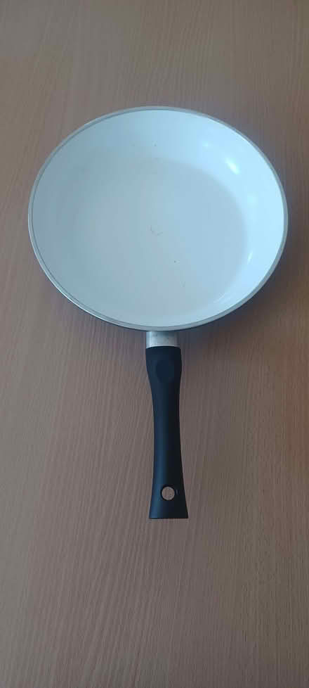 Photo of free Frying Pan, White Lining (CT15) #1