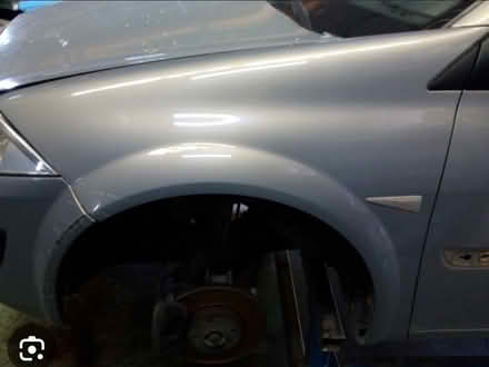 Photo of free Renault Megane passenger front wing (St Nicholas stevenage SG1) #1