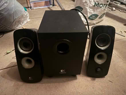 Photo of free Logitech speaker set (Bowburn DH6) #1