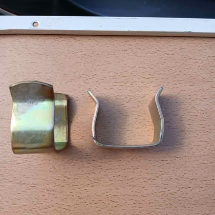 Photo of free Double Bed Clamps (Redhill RH1) #1