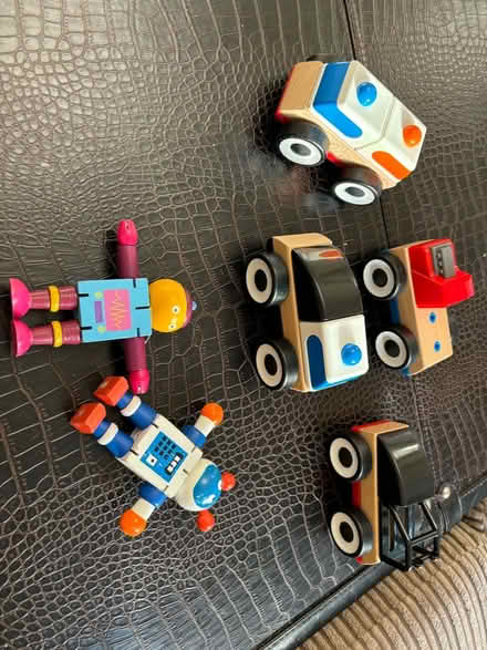 Photo of free Wooden toys (HA8) #2