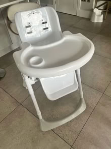 Photo of free Baby feeding chair (Sallynoggin / Killiney) #2