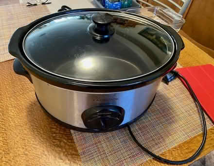 Photo of free Large Slow Cooker (Kensington) #1