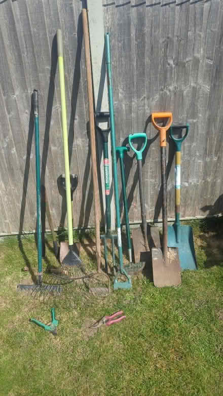 Photo of free Garden tools (Isleworth, TW3) #1
