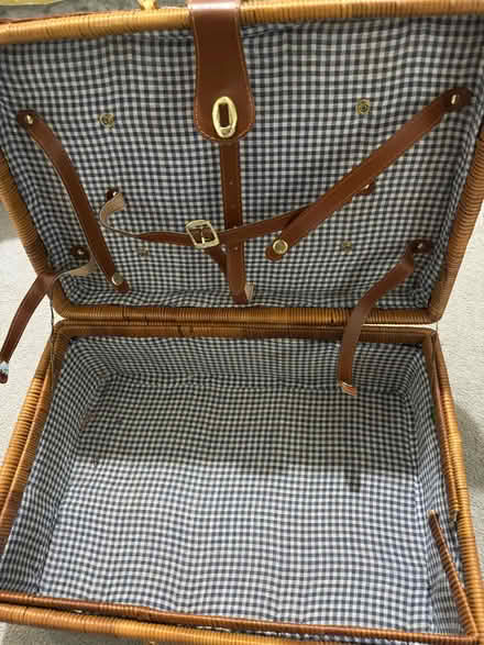 Photo of free Wicker basket (Cippenham SL1) #1
