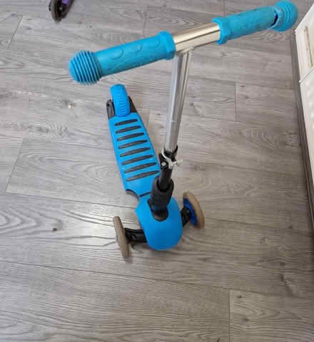 Photo of free Kids scooter (Shirley B90) #1