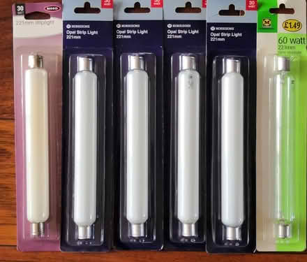 Photo of free 6 x 221mm Striplight Bulbs (Osgodby, YO8) #1