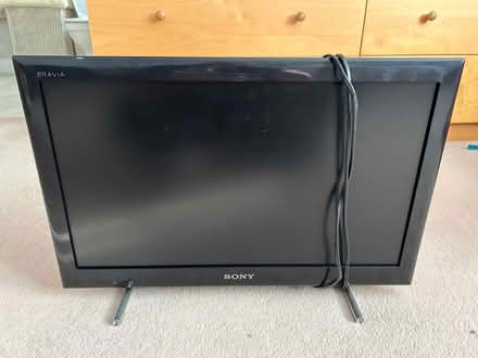 Photo of free 22” Sony TV and stand (Littleover DE23) #1