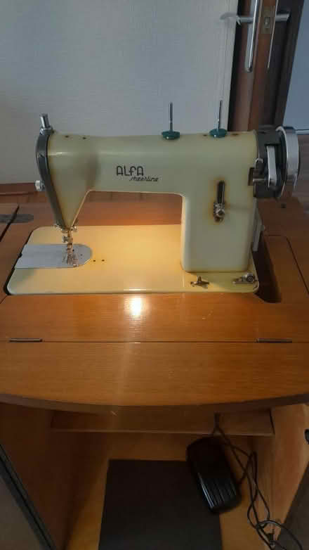 Photo of free Sewing machine (Whissendine) #1