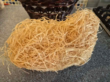 Photo of free Basket and filler (Morden Park) #2