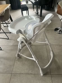 Photo of free Baby feeding chair (Sallynoggin / Killiney) #3