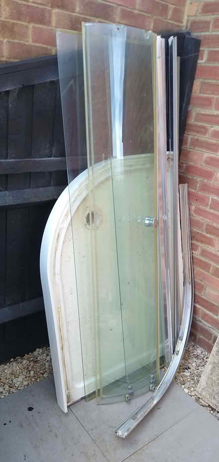 Photo of free Shower tray and glass (Yarnton OX5) #2