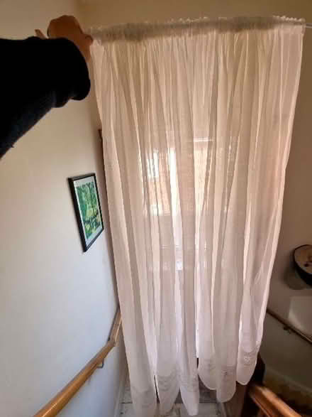 Photo of free Plain net curtain for gathered daytime screening. (Barnard's Green WR14) #1